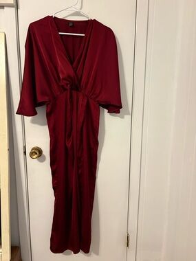 SHEIN Burgundy Satin V-Neck Midi Dress